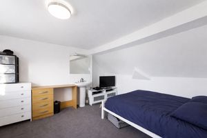 Photo 15- click for photo gallery